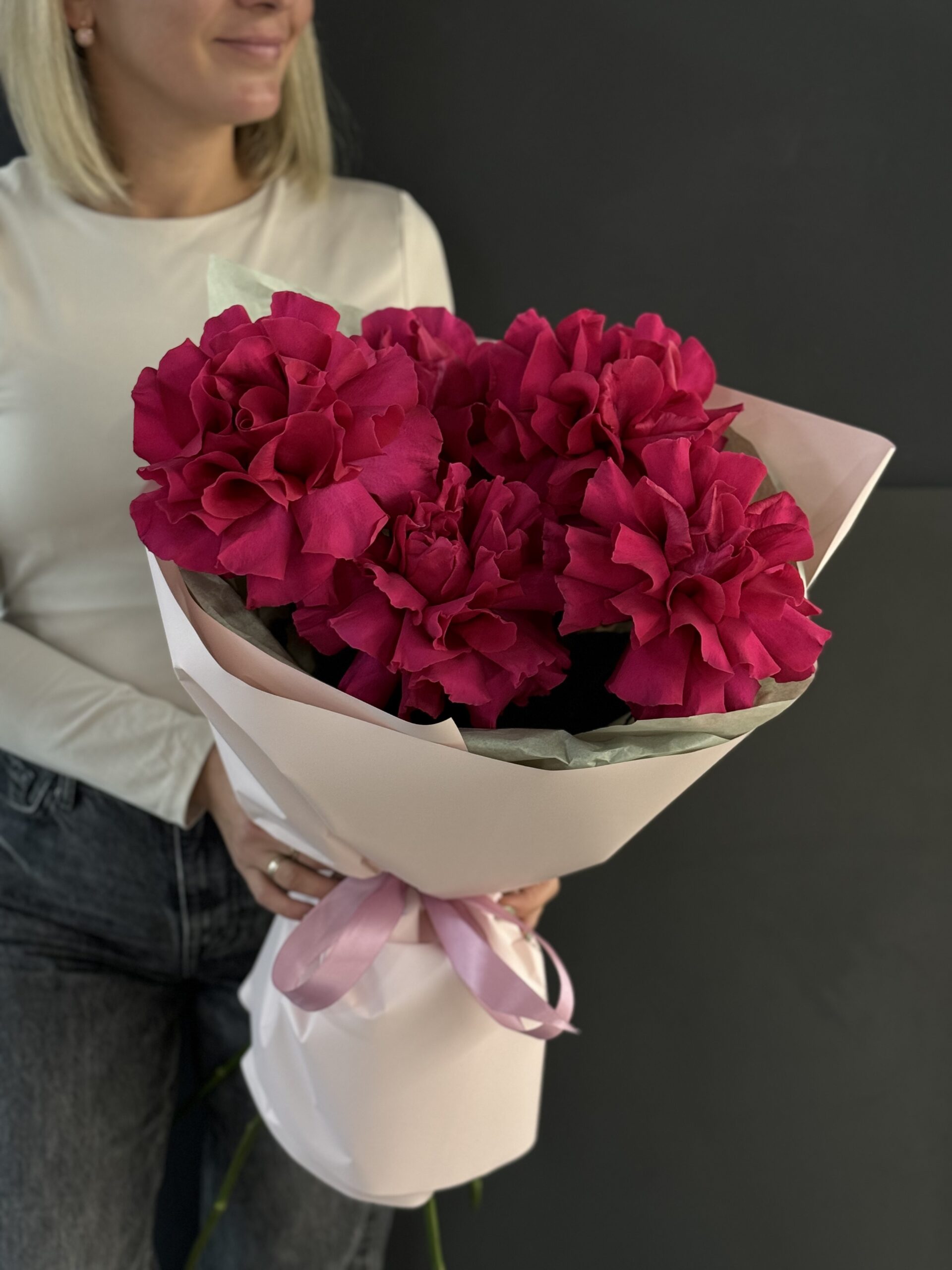 Купить цветы с доставкой в Минске